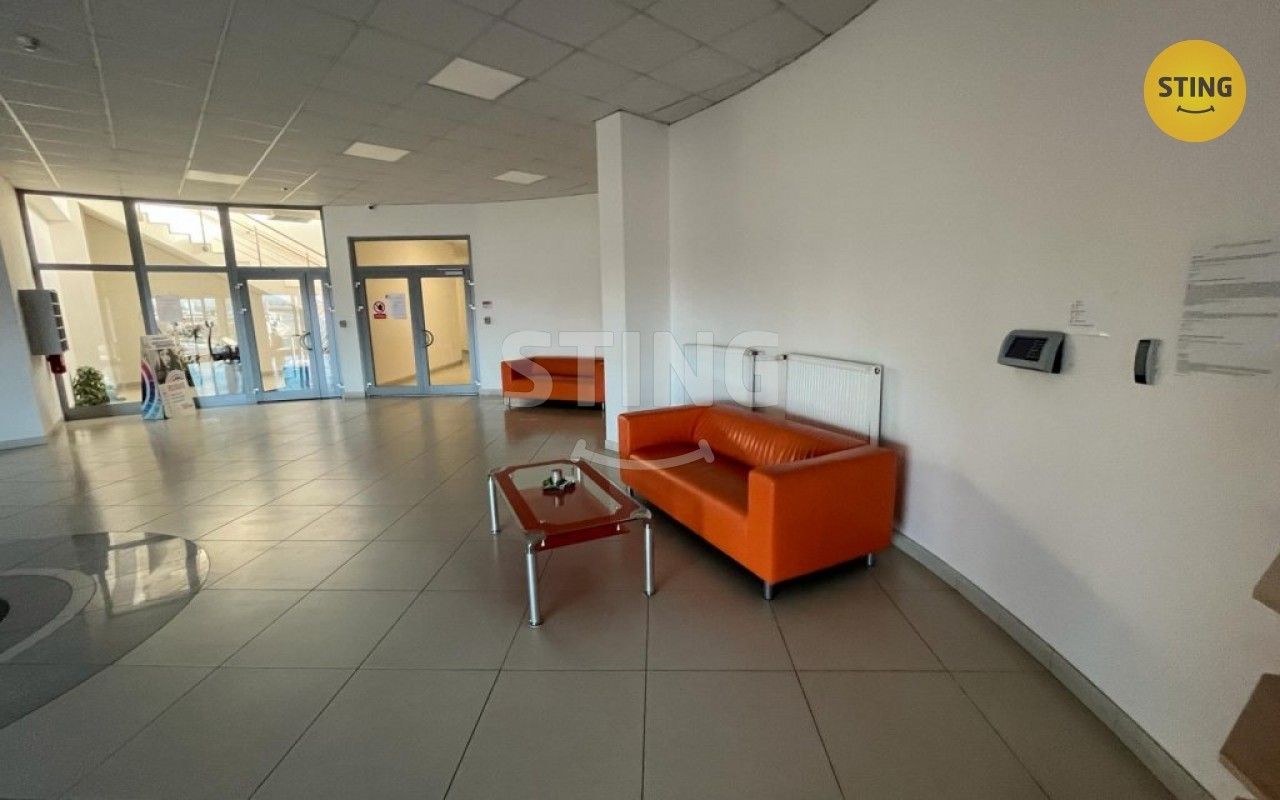 Pronájem komerčního prostoru 107 m² - foto 5