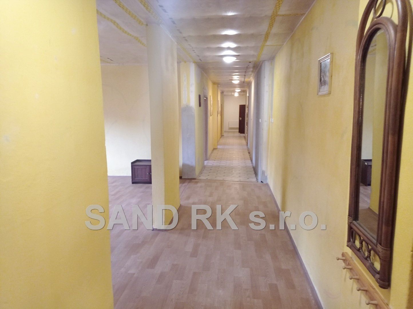Prodej nemovitosti 730 m² - foto 18