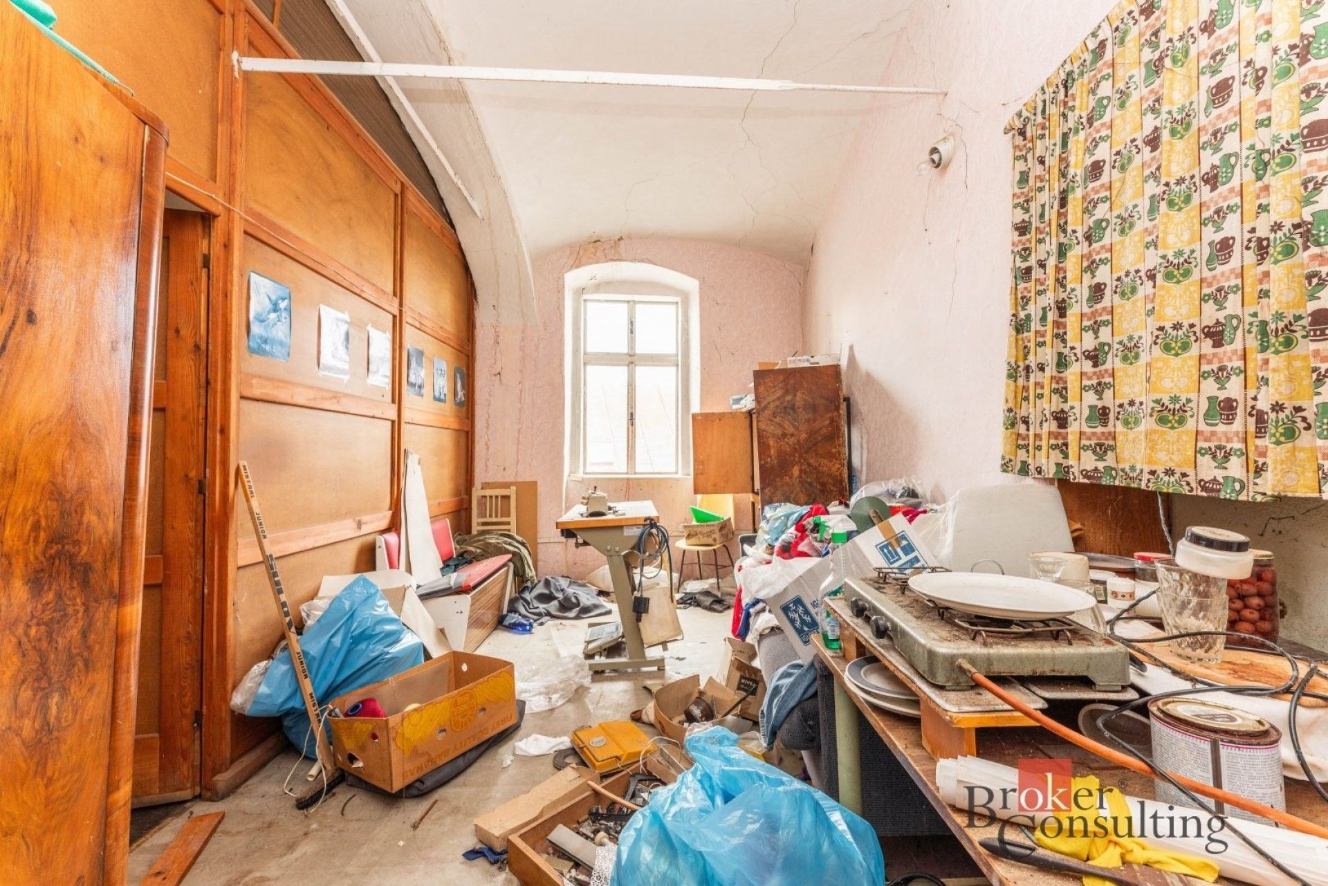 Prodej nemovitosti 700 m² - foto 16