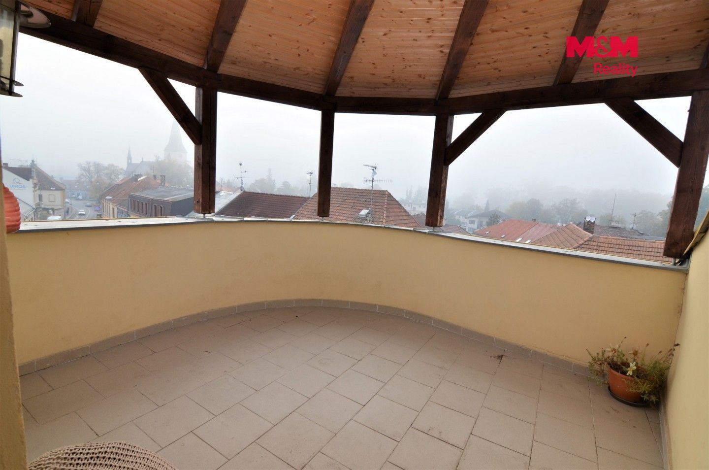 Pronájem bytu 3+kk 98 m² - foto 8