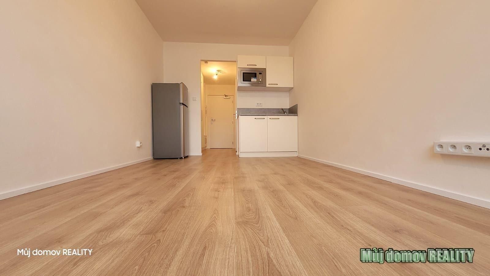 Pronájem bytu 1+kk 22 m² - foto 2