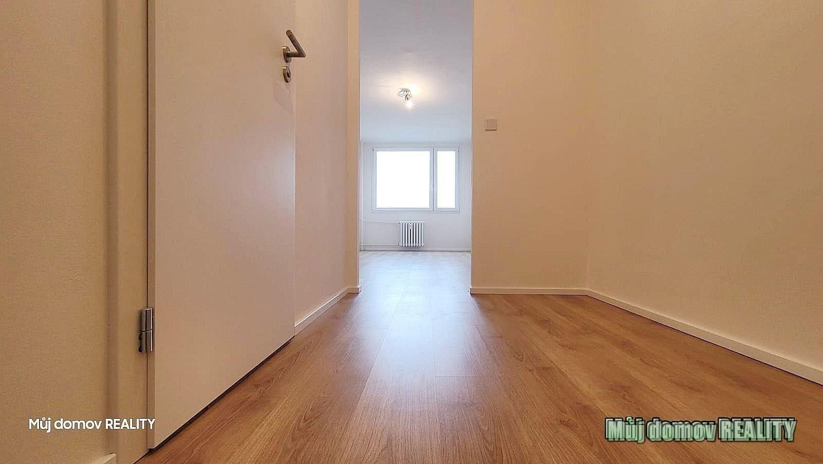 Pronájem bytu 1+kk 22 m² - foto 5