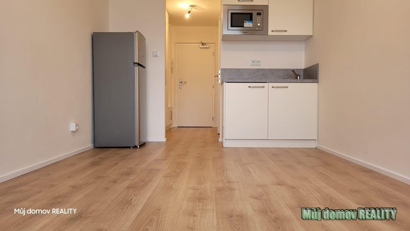 Pronájem bytu 1+kk 22 m² - foto 9