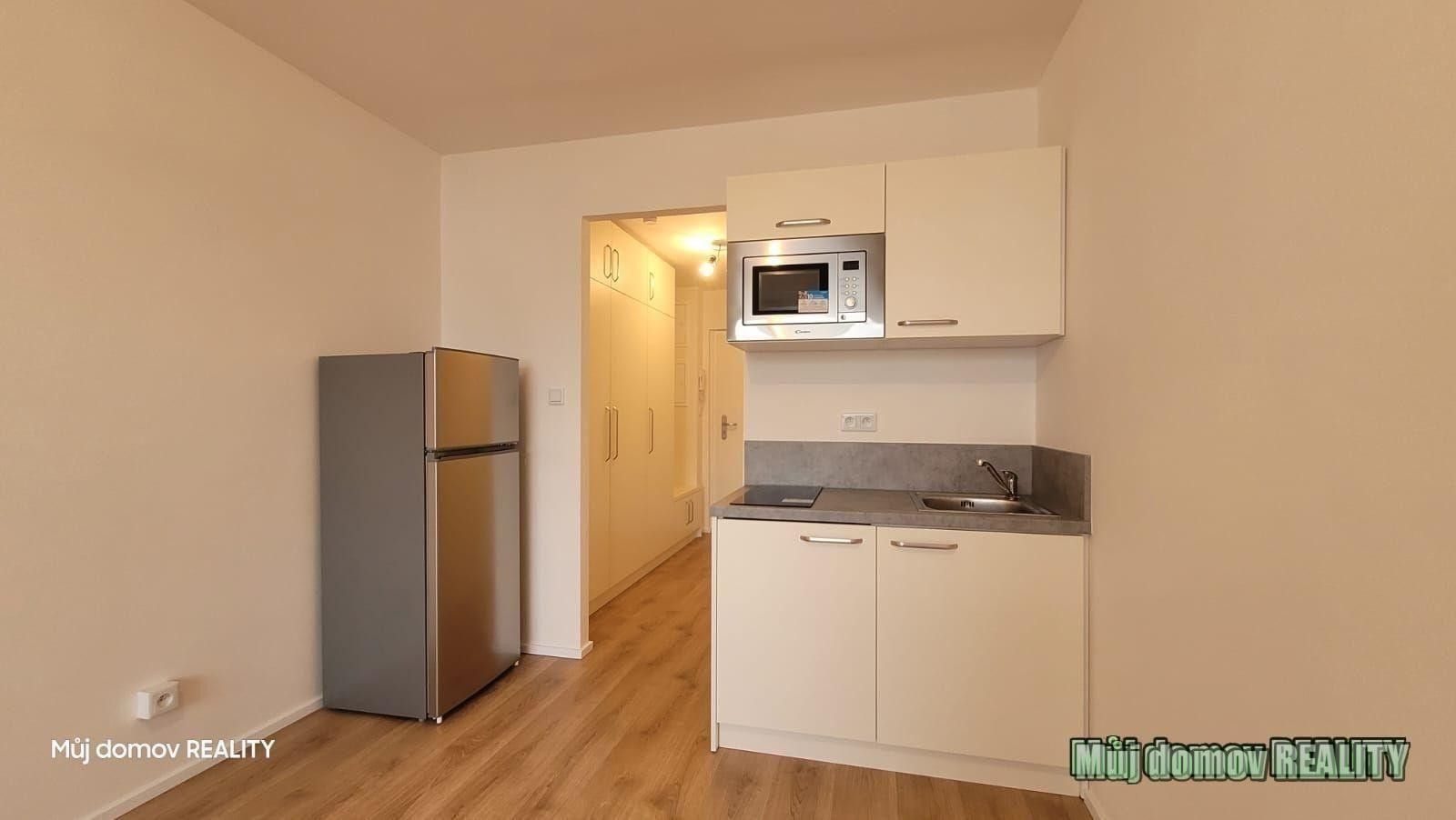 Pronájem bytu 1+kk 22 m² - foto 11