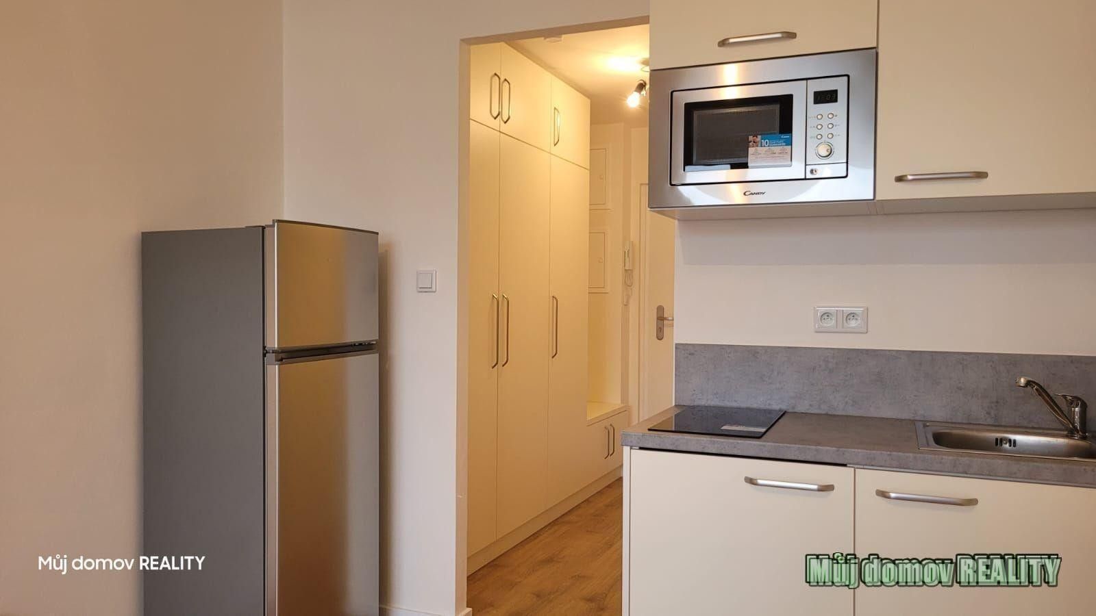 Pronájem bytu 1+kk 22 m² - foto 12