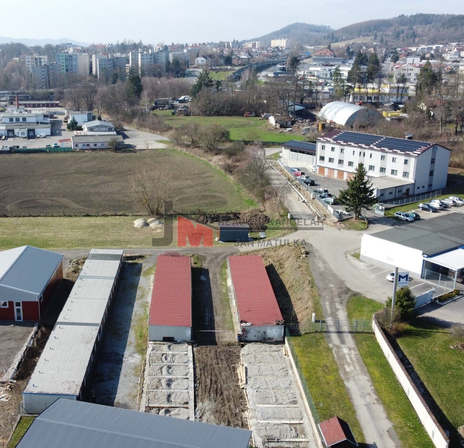 Prodej nemovitosti 18 m² - foto 1