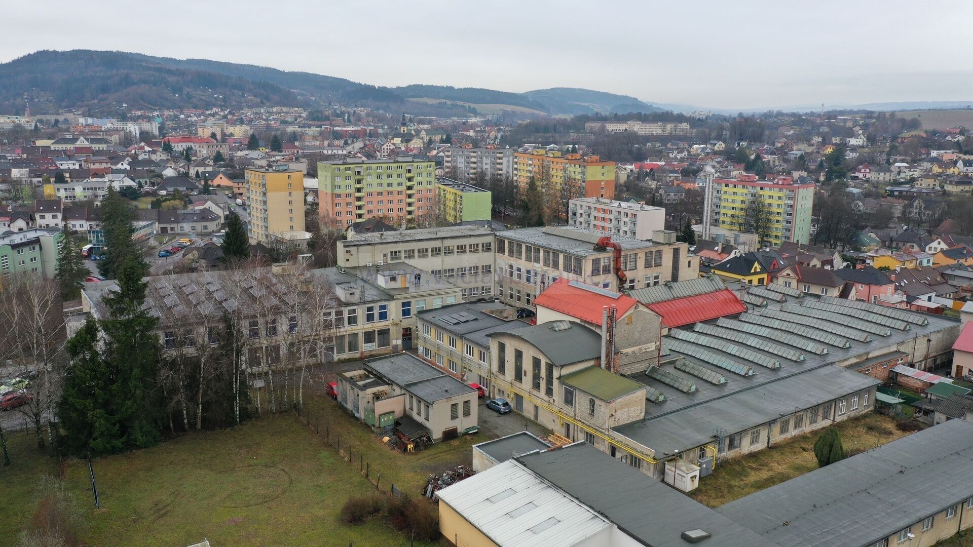 Pronájem komerčního prostoru 3050 m² - foto 18