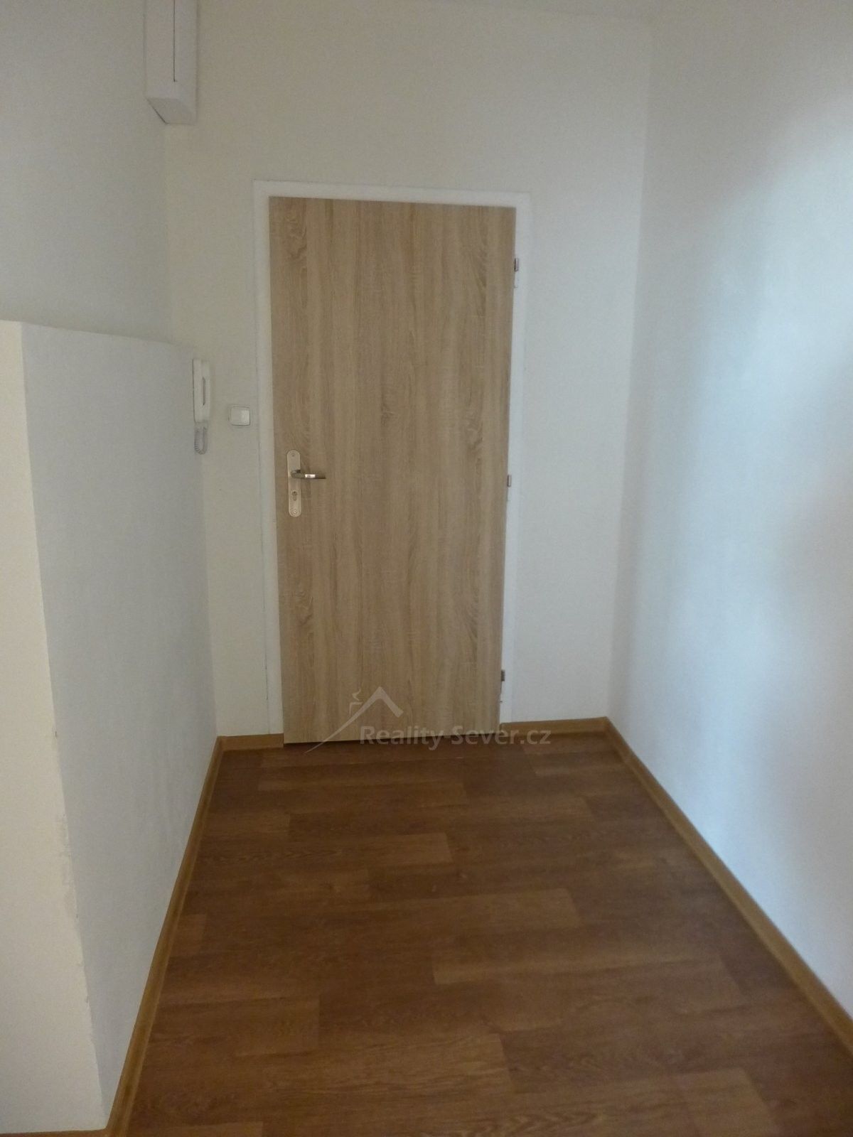 Pronájem bytu 1+1 39 m² - foto 8