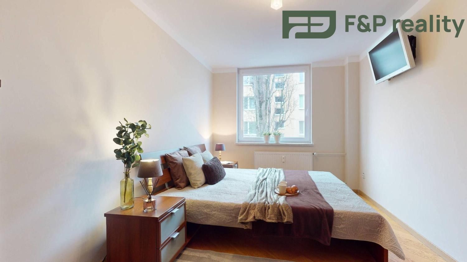 Pronájem bytu 130 m² - foto 7
