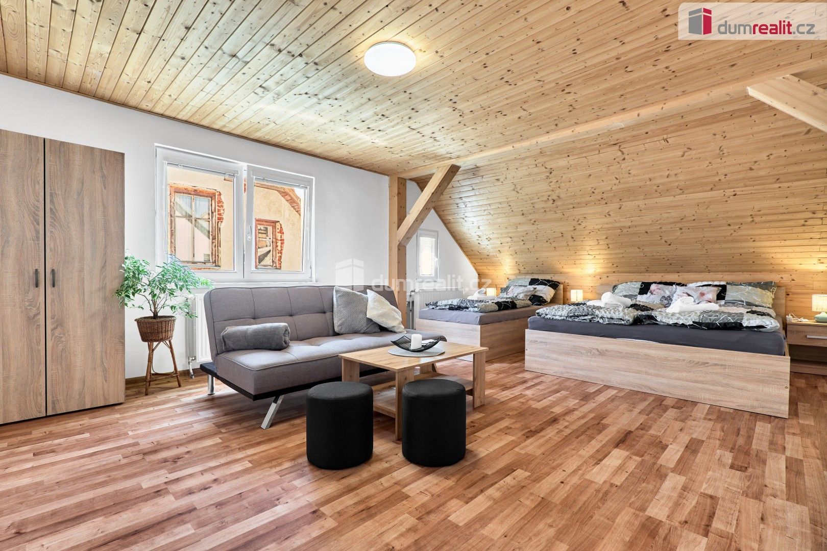 Prodej domu 180 m² - foto 1