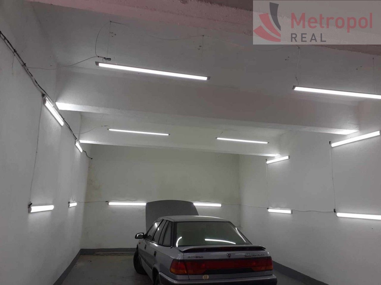 Prodej komerčního prostoru 2200 m² - foto 7