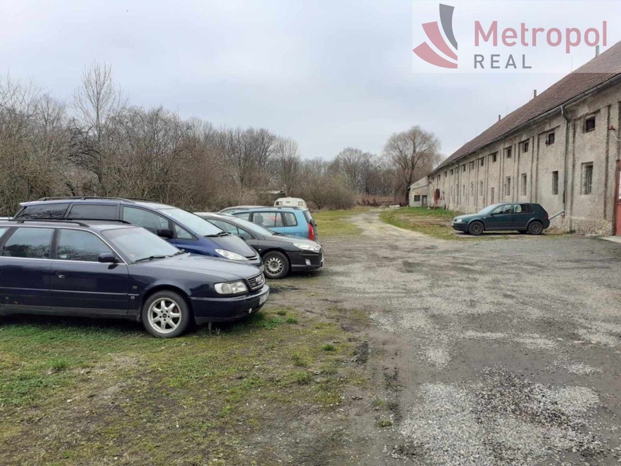 Prodej komerčního prostoru 2200 m² - foto 5