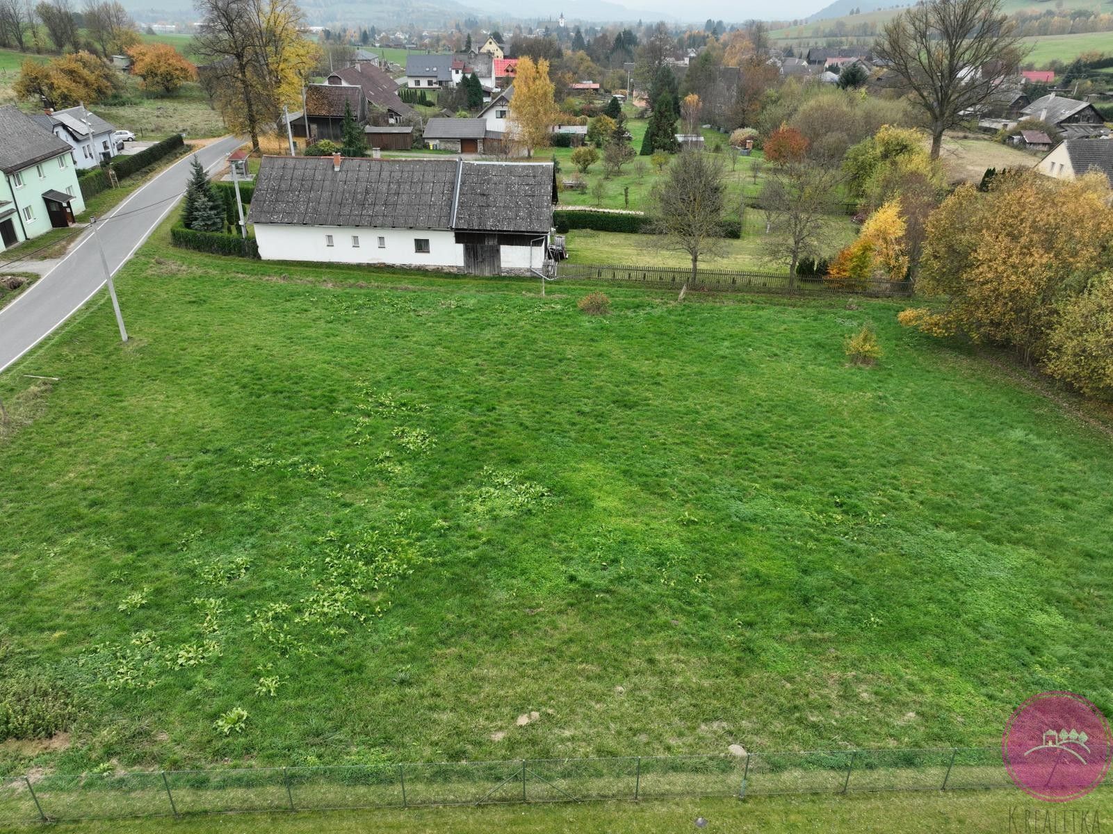 Prodej pozemku 1321 m² - foto 1