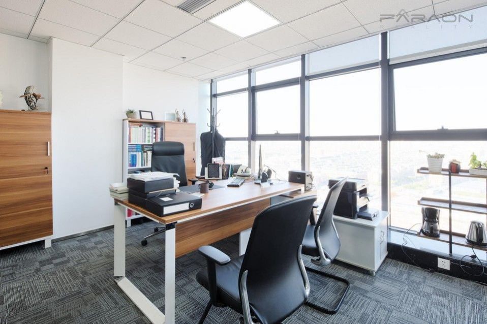 Pronájem komerčního prostoru 660 m² - foto 3