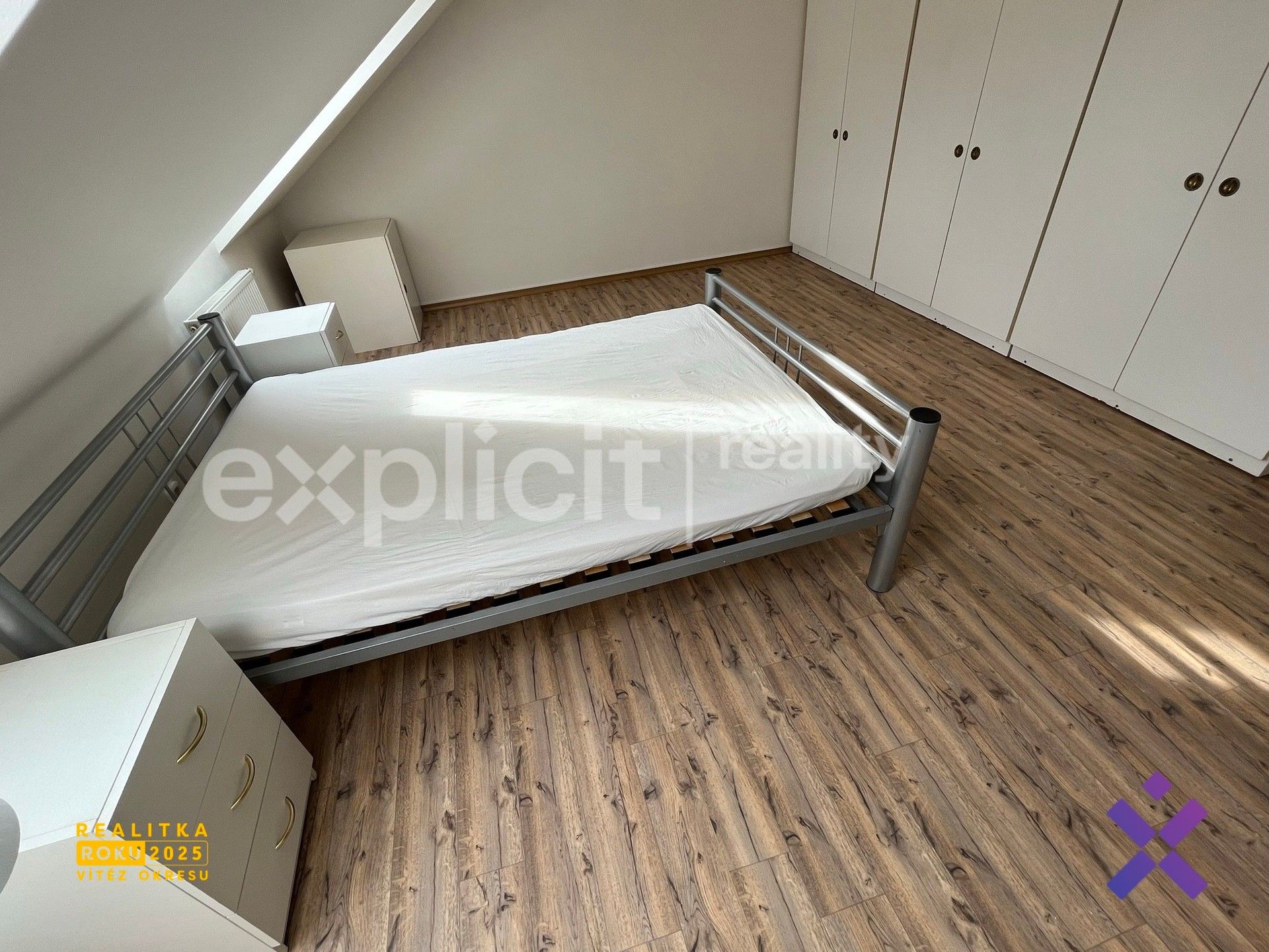 Pronájem bytu 4+kk 155 m² - foto 10