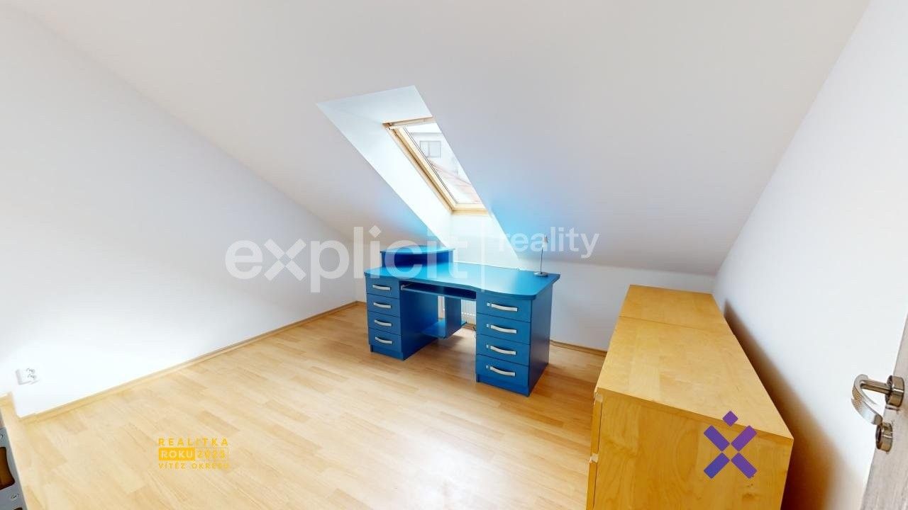 Pronájem bytu 4+kk 155 m² - foto 11