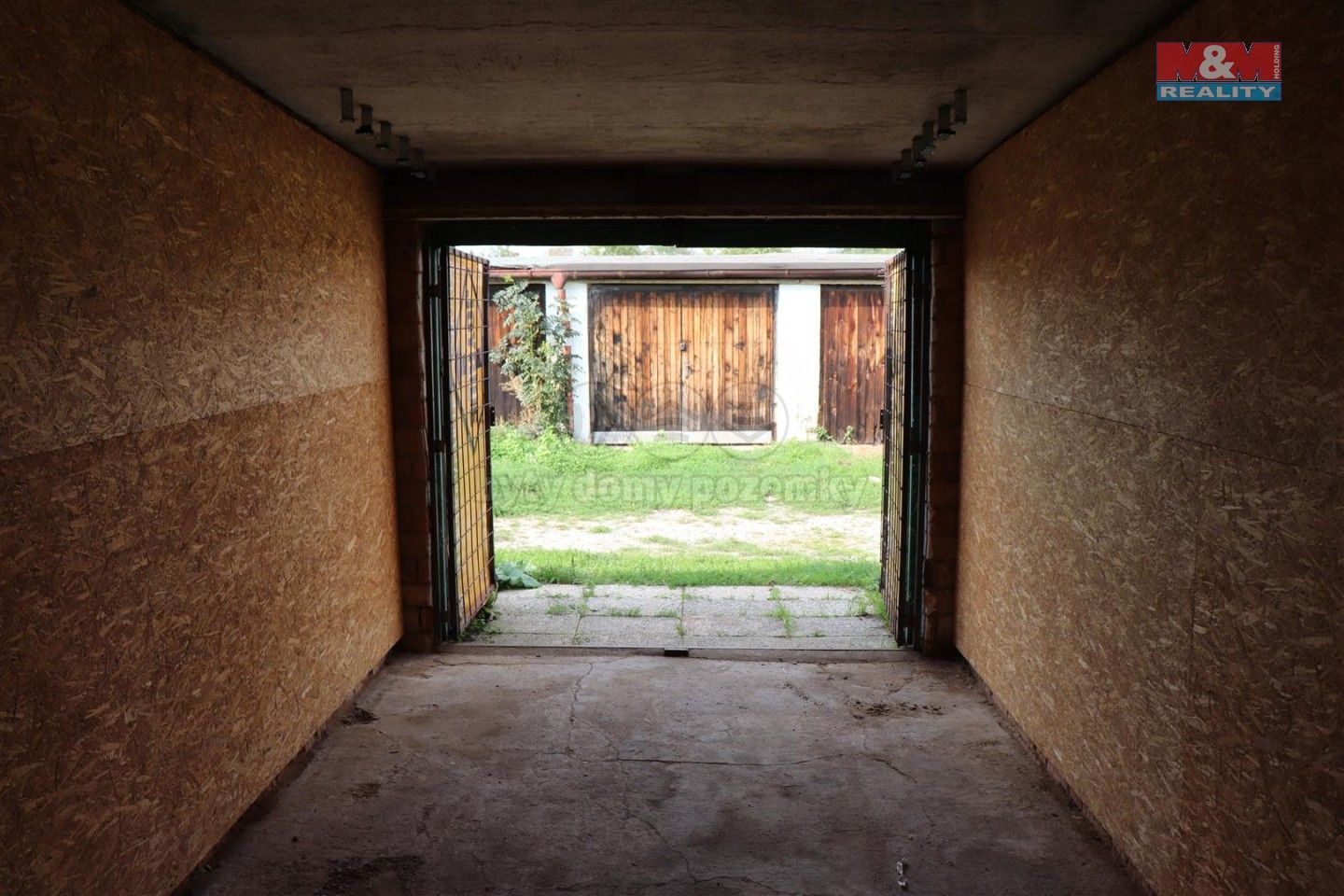 Prodej nemovitosti 18 m² - foto 10