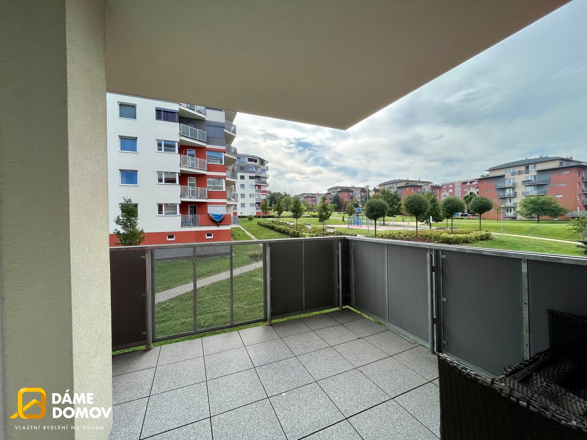 Pronájem bytu 2+kk 49 m² - foto 9