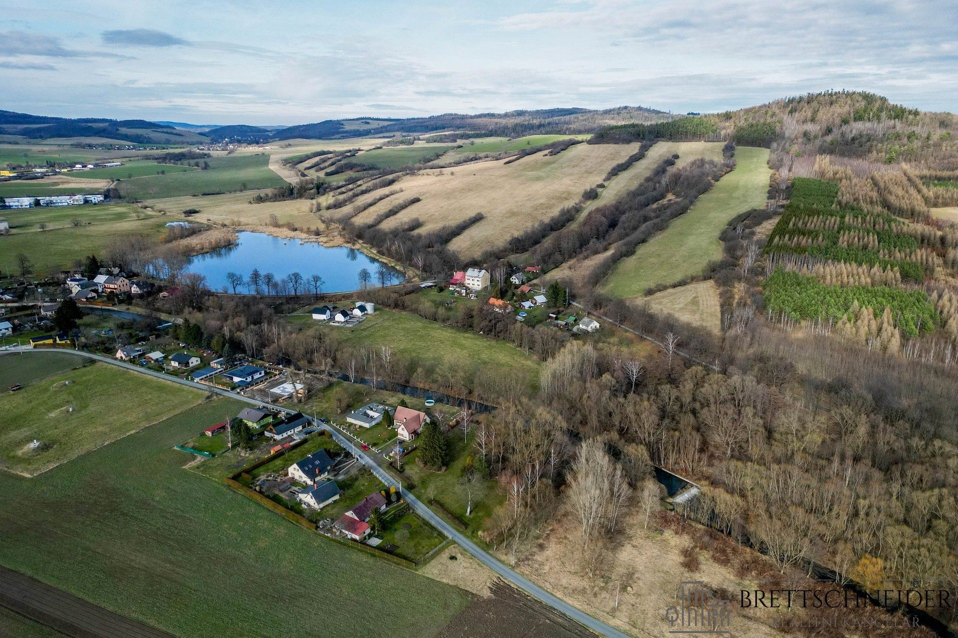 Prodej pozemku 3160 m² - foto 3