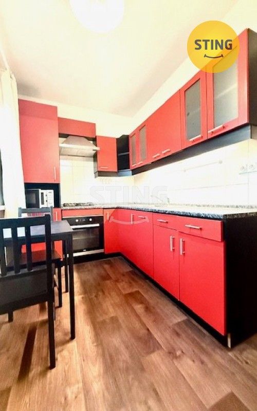 Pronájem bytu 1+1 37 m² - foto 1