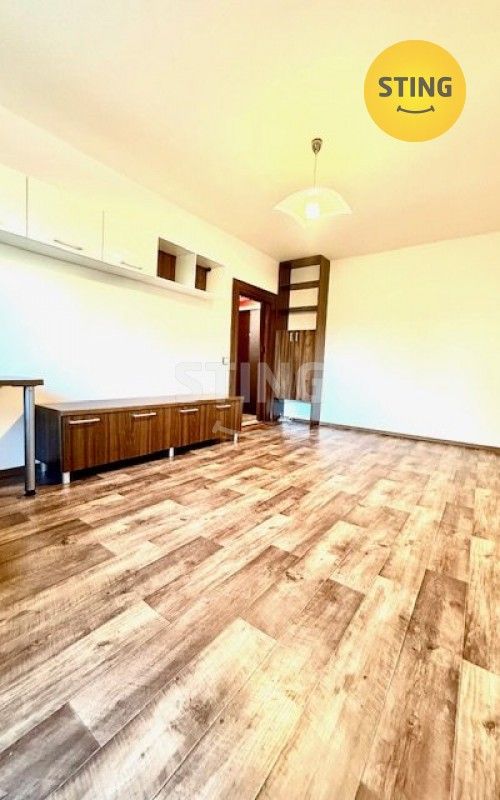 Pronájem bytu 1+1 37 m² - foto 2