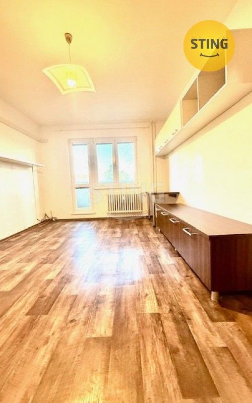 Pronájem bytu 1+1 37 m² - foto 3