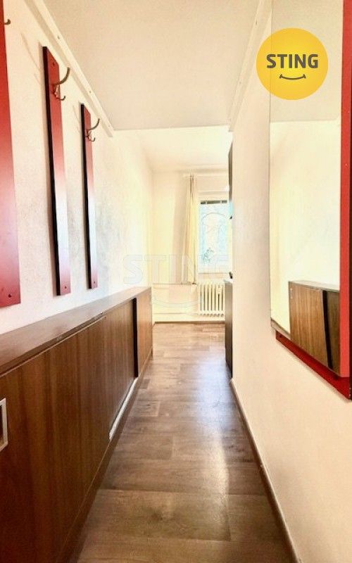 Pronájem bytu 1+1 37 m² - foto 9