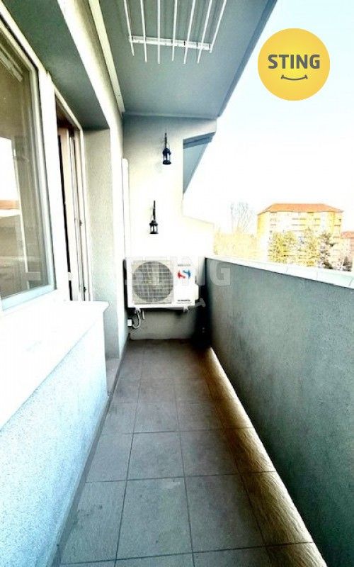 Pronájem bytu 1+1 37 m² - foto 11