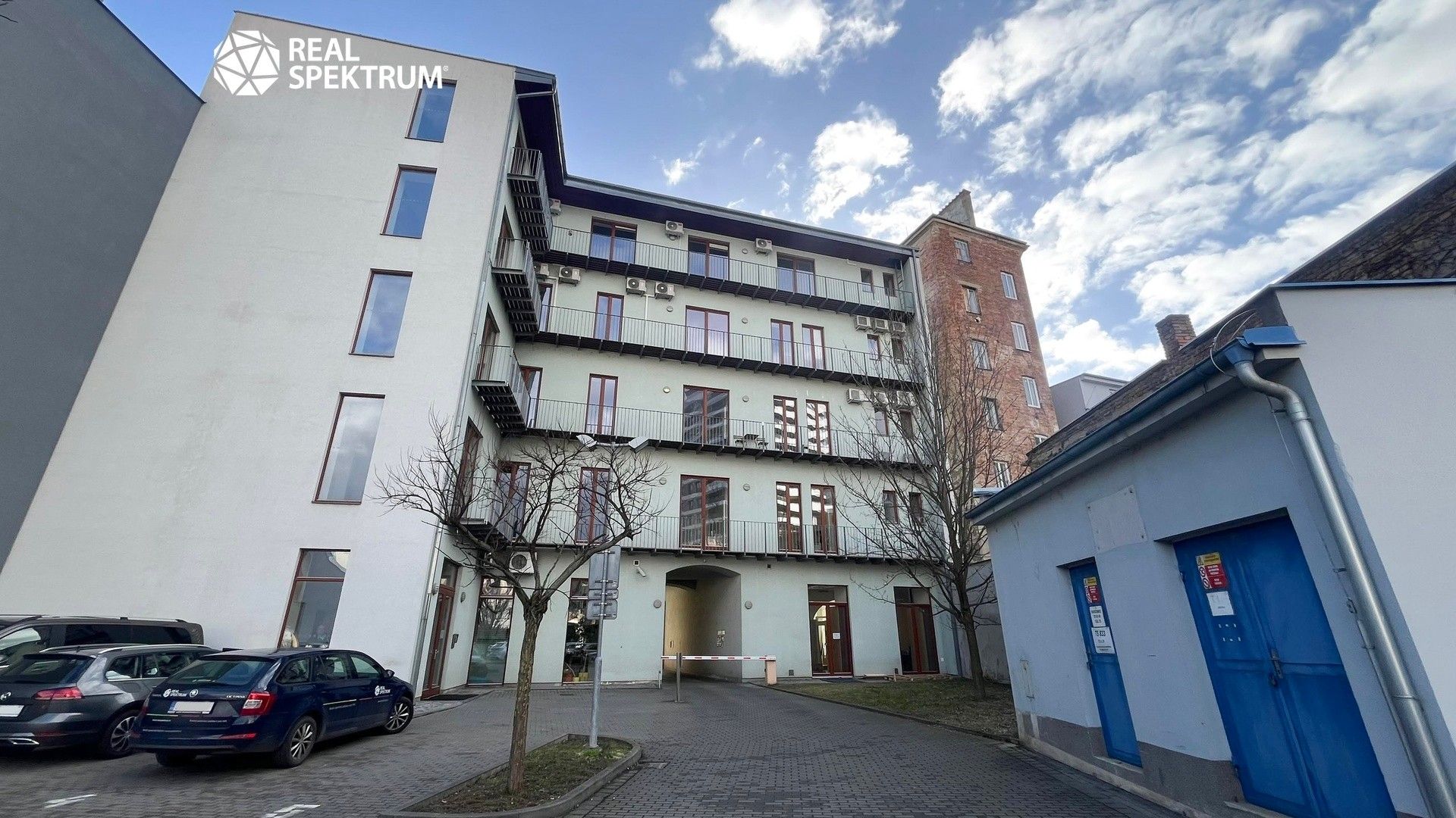 Pronájem komerčního prostoru 21 m² - foto 2