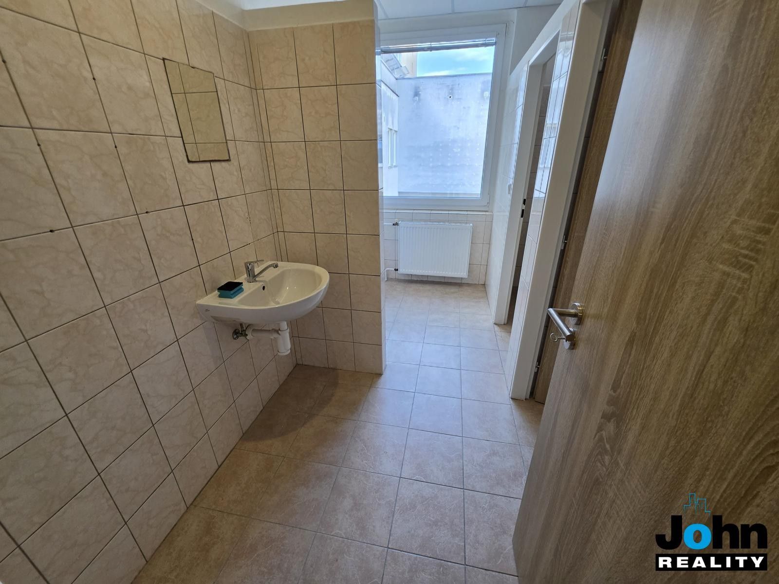 Pronájem komerčního prostoru 330 m² - foto 20