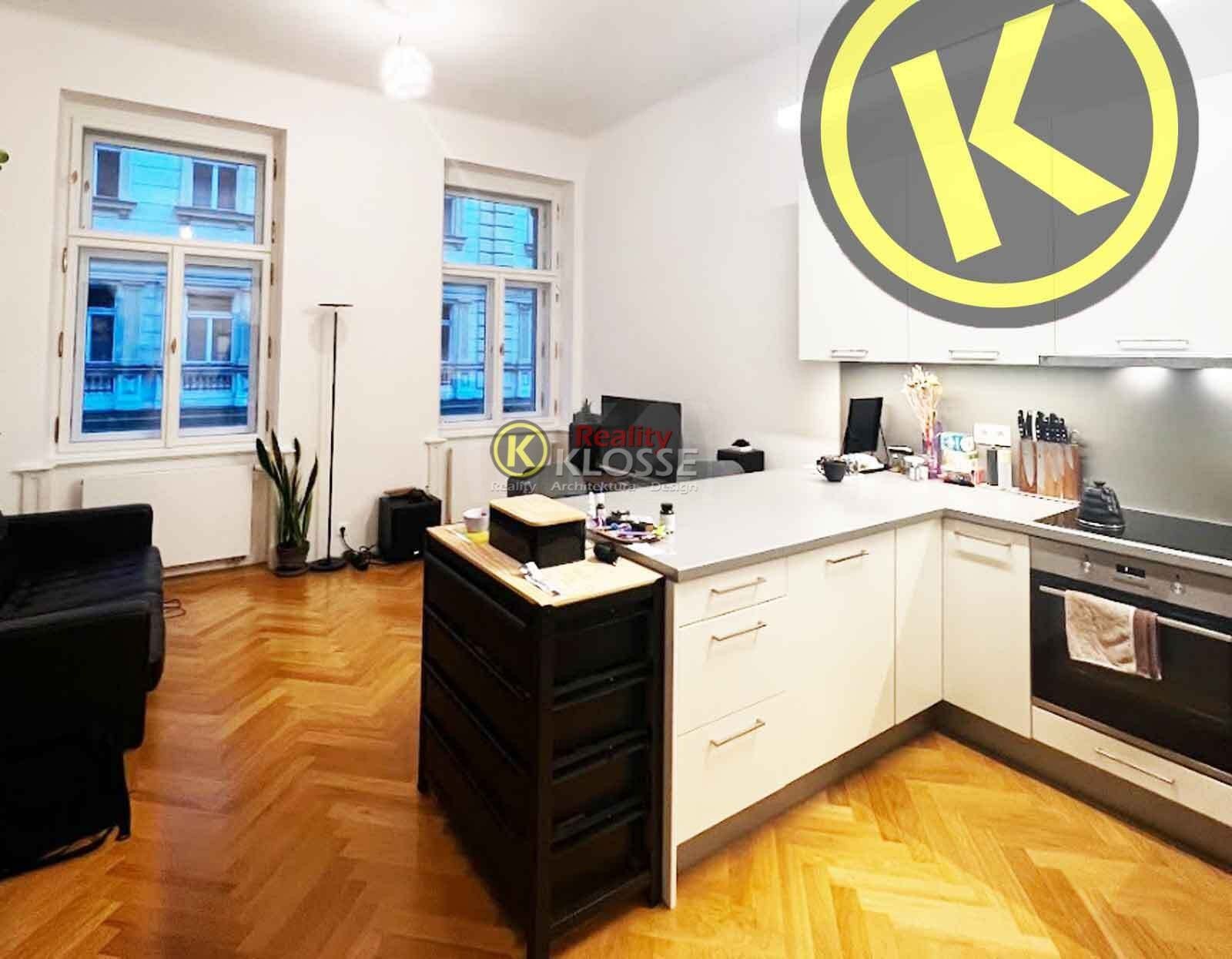 Pronájem bytu 3+kk 78 m² - foto 12