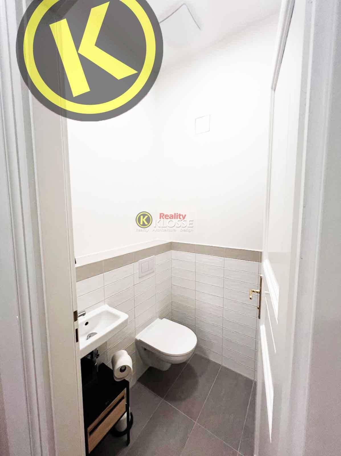 Pronájem bytu 3+kk 78 m² - foto 17