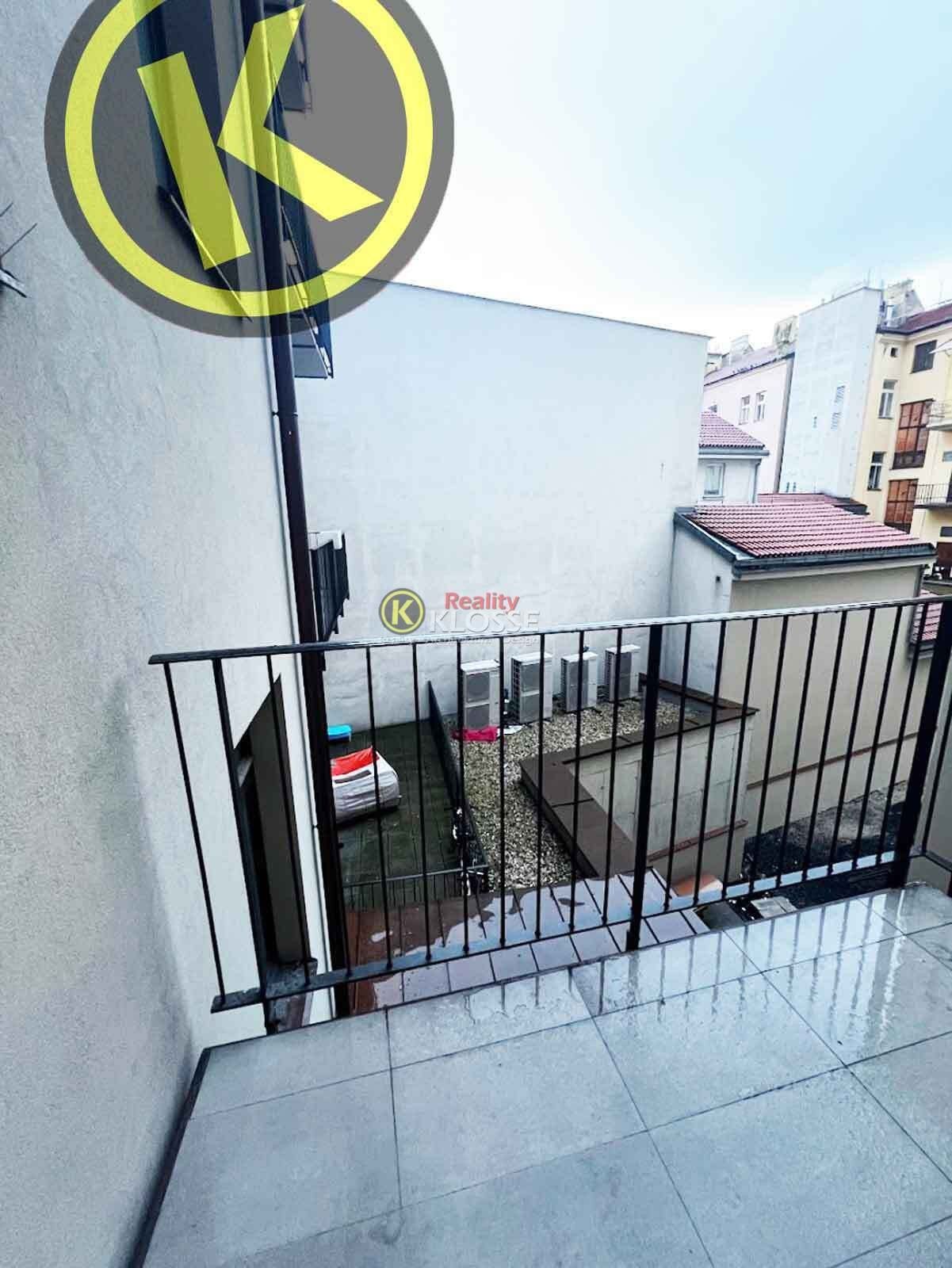 Pronájem bytu 3+kk 78 m² - foto 19