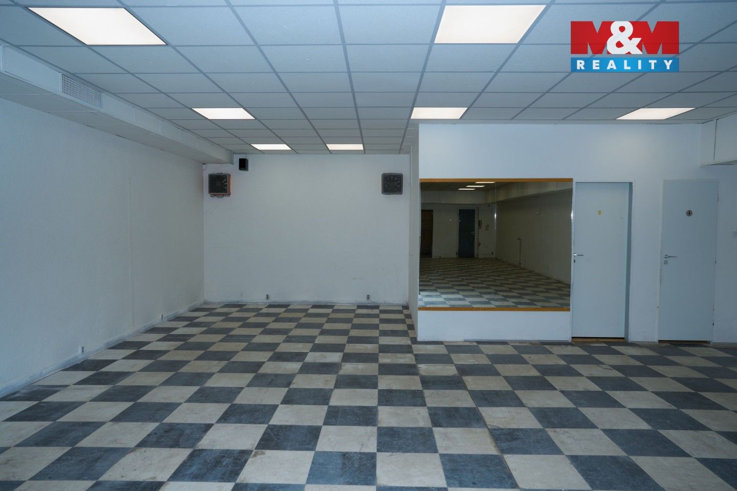 Pronájem komerčního prostoru 200 m² - foto 5