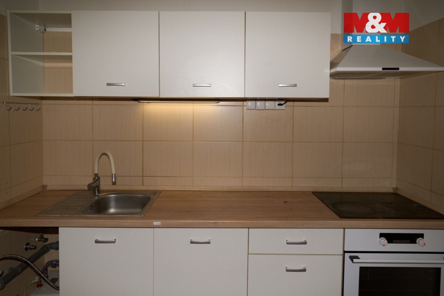 Pronájem komerčního prostoru 200 m² - foto 7