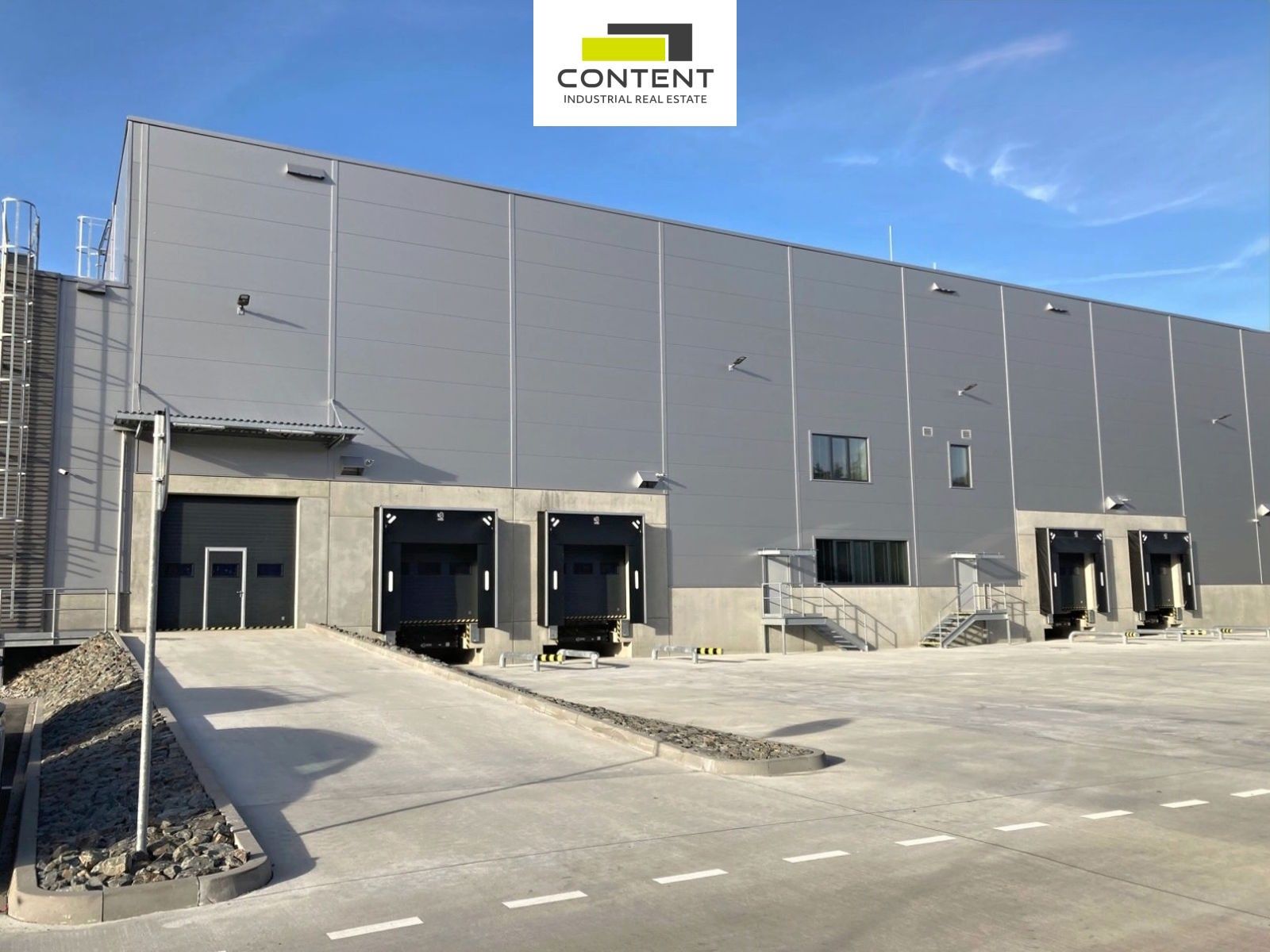 Pronájem komerčního prostoru 2662 m² - foto 2