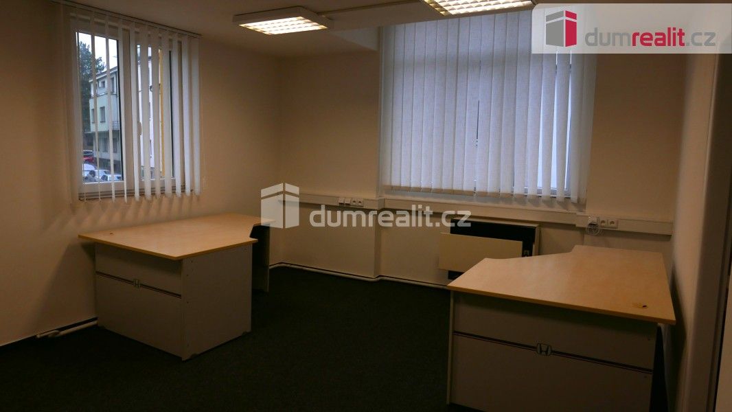 Pronájem komerčního prostoru 110 m² - foto 7