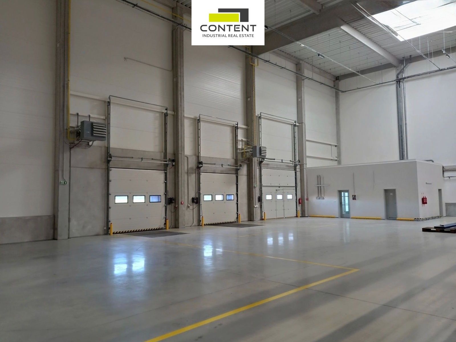 Pronájem komerčního prostoru 2662 m² - foto 10