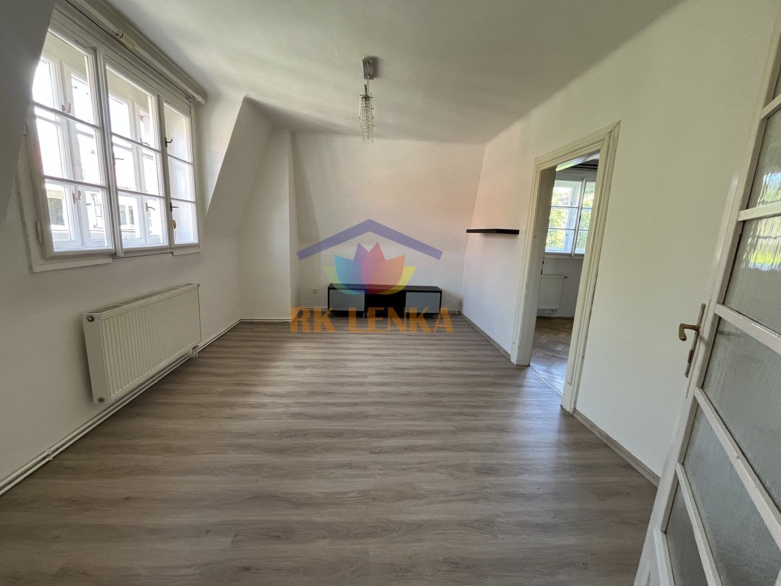 Prodej bytu 2+1 66 m² - foto 2