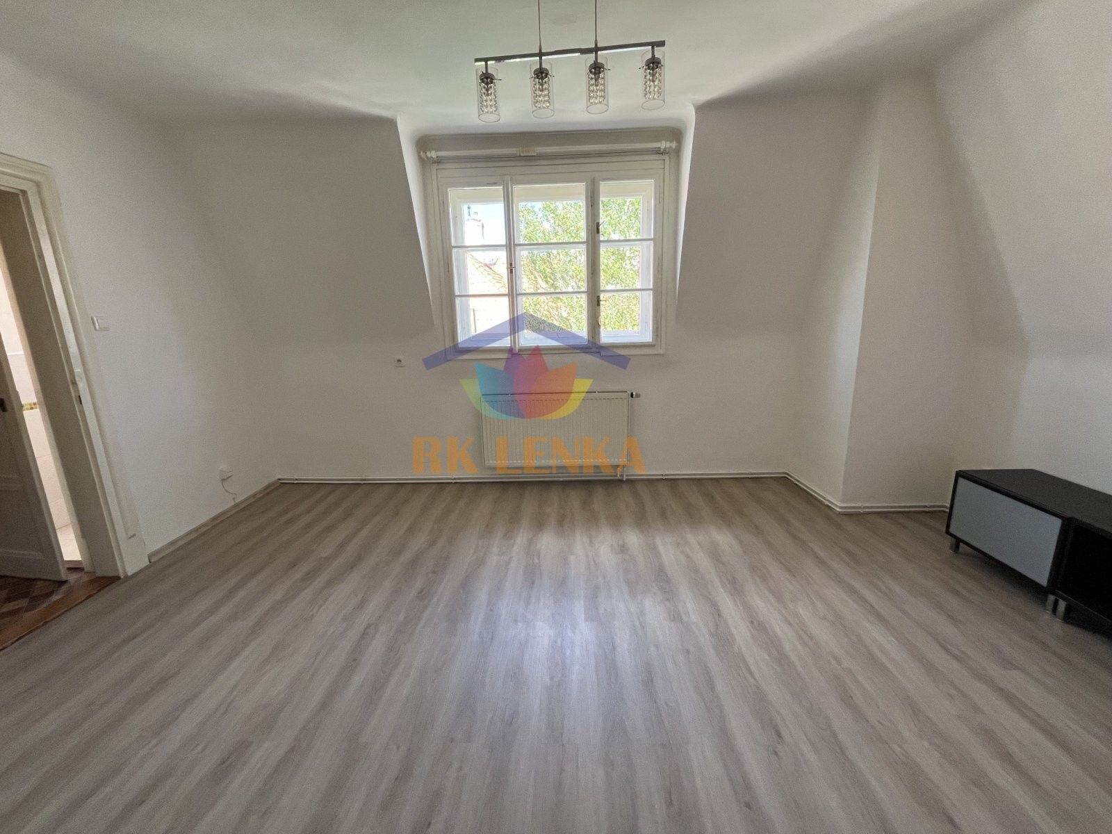 Prodej bytu 2+1 66 m² - foto 3