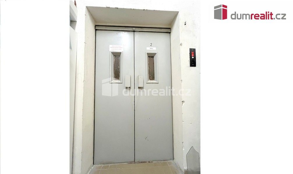 Pronájem komerčního prostoru 55 m² - foto 29