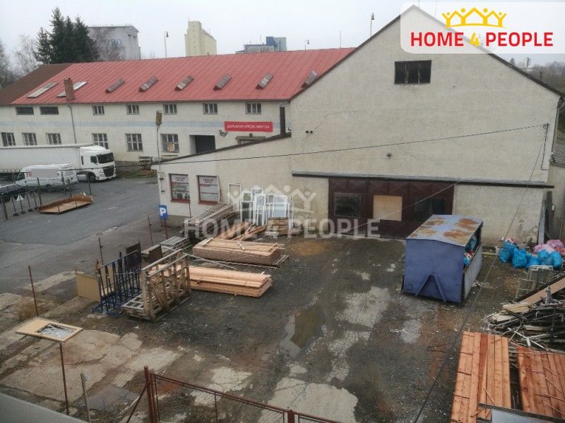 Pronájem komerčního prostoru 1877 m² - foto 7