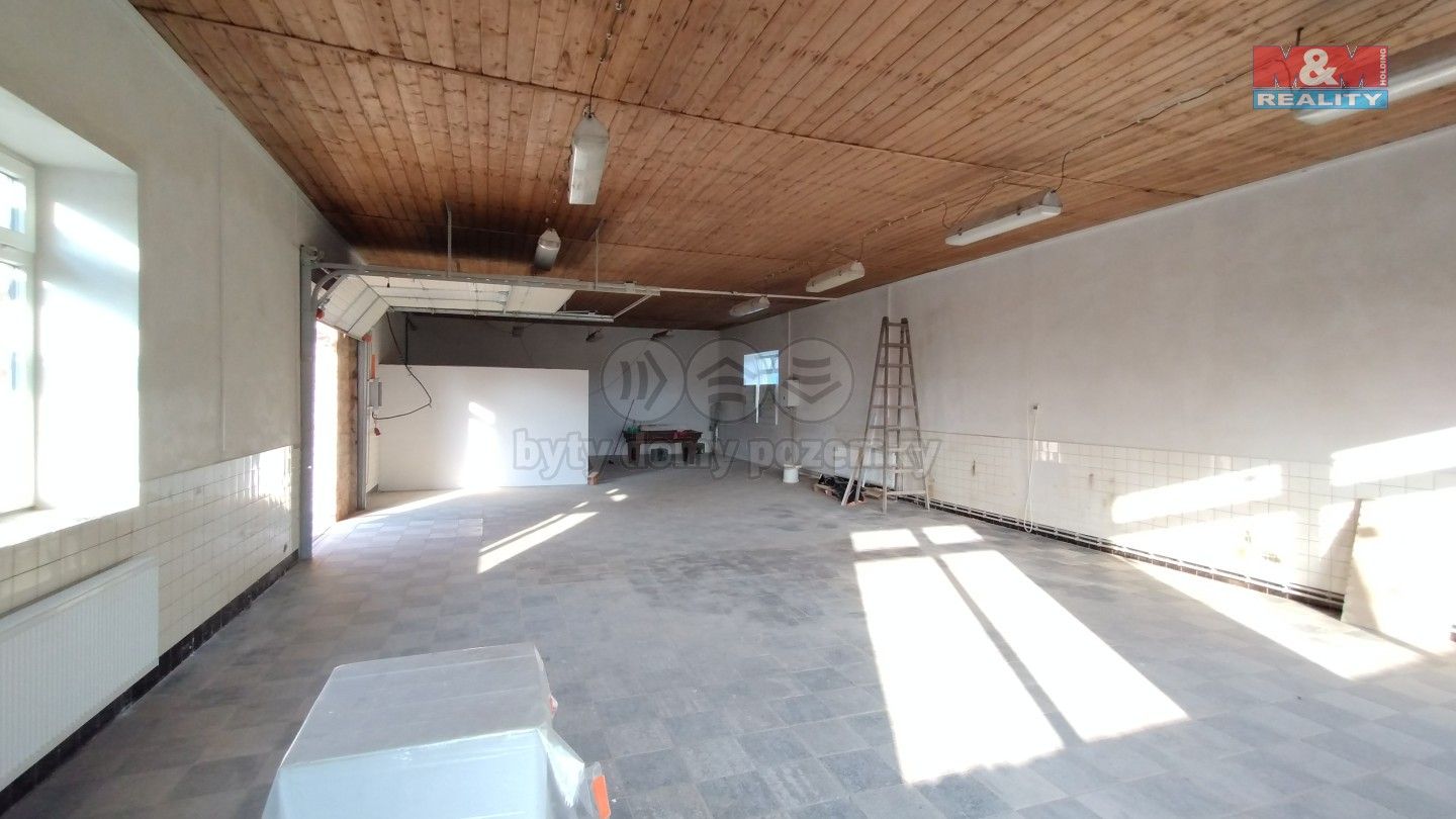 Pronájem komerčního prostoru 160 m² - foto 4