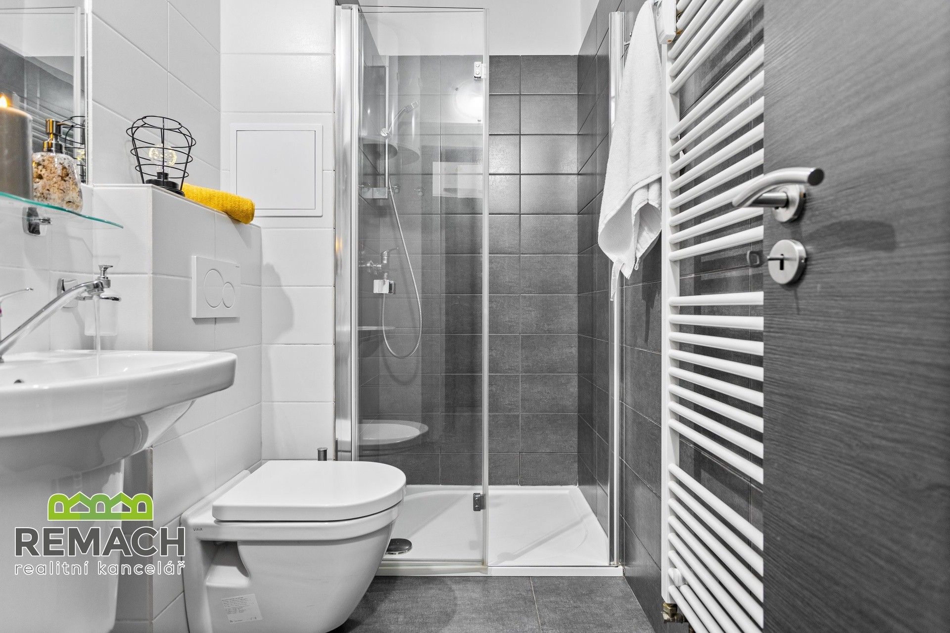 Pronájem bytu 1+kk 23 m² - foto 3