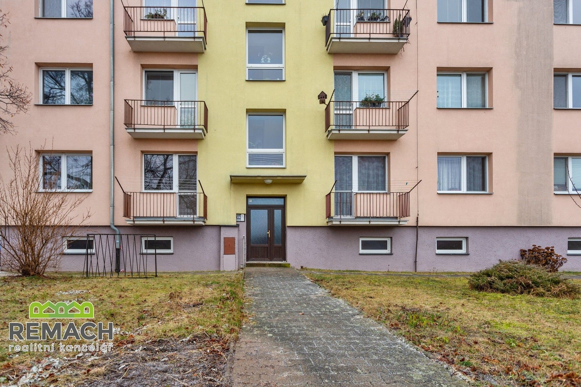 Pronájem bytu 1+kk 23 m² - foto 9
