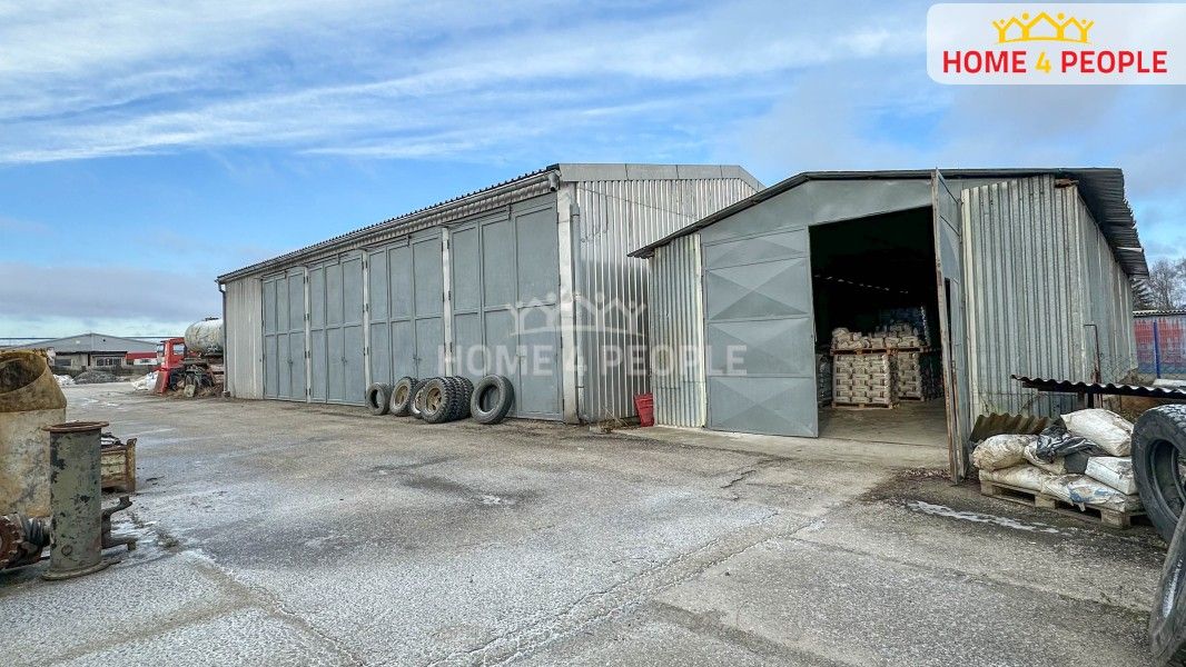 Pronájem komerčního prostoru 2750 m² - foto 2