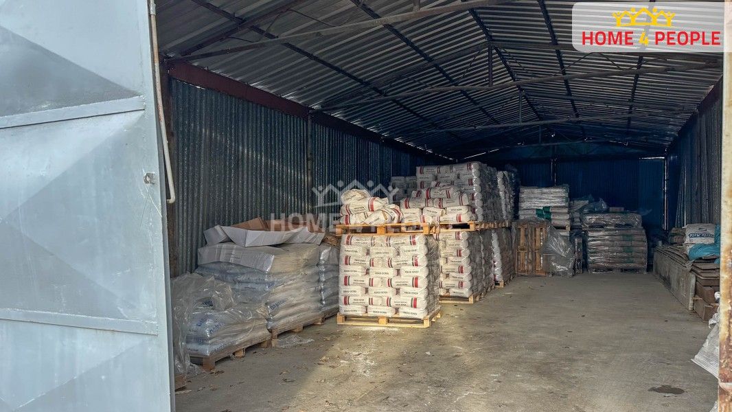 Pronájem komerčního prostoru 2750 m² - foto 5