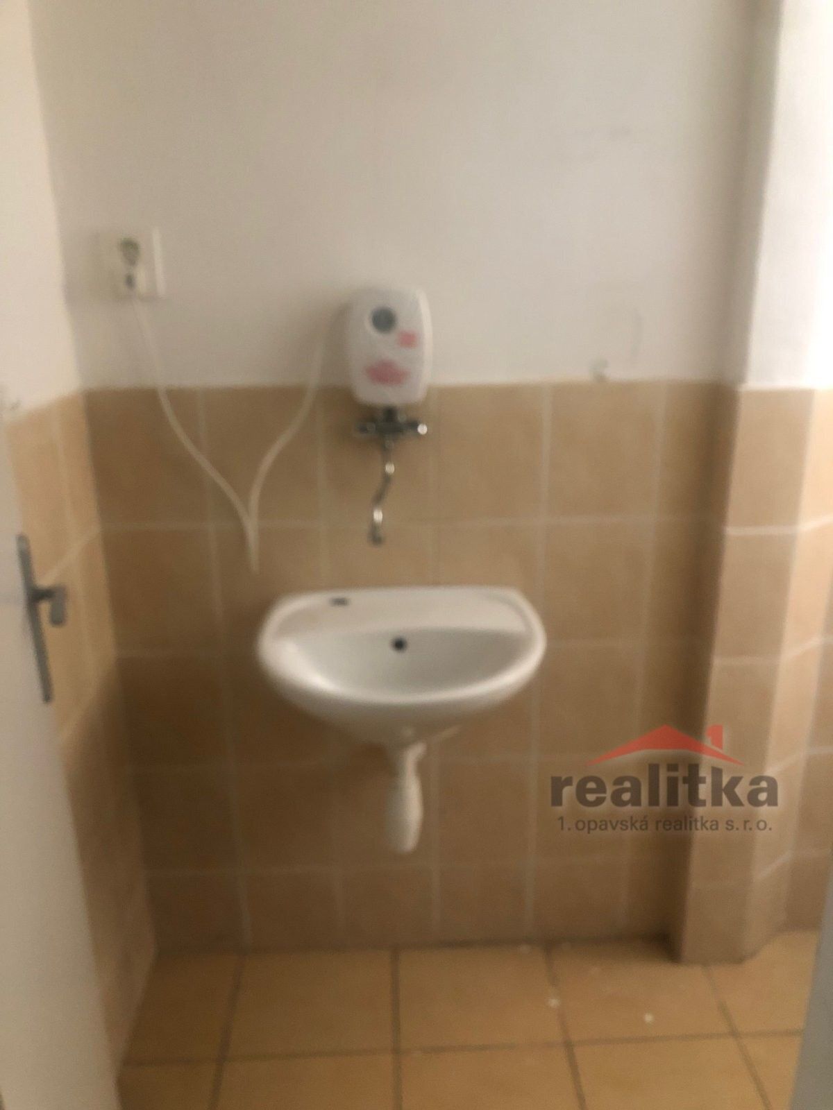 Pronájem komerčního prostoru 20 m² - foto 5