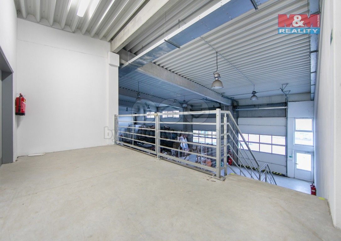 Pronájem komerčního prostoru 285 m² - foto 9