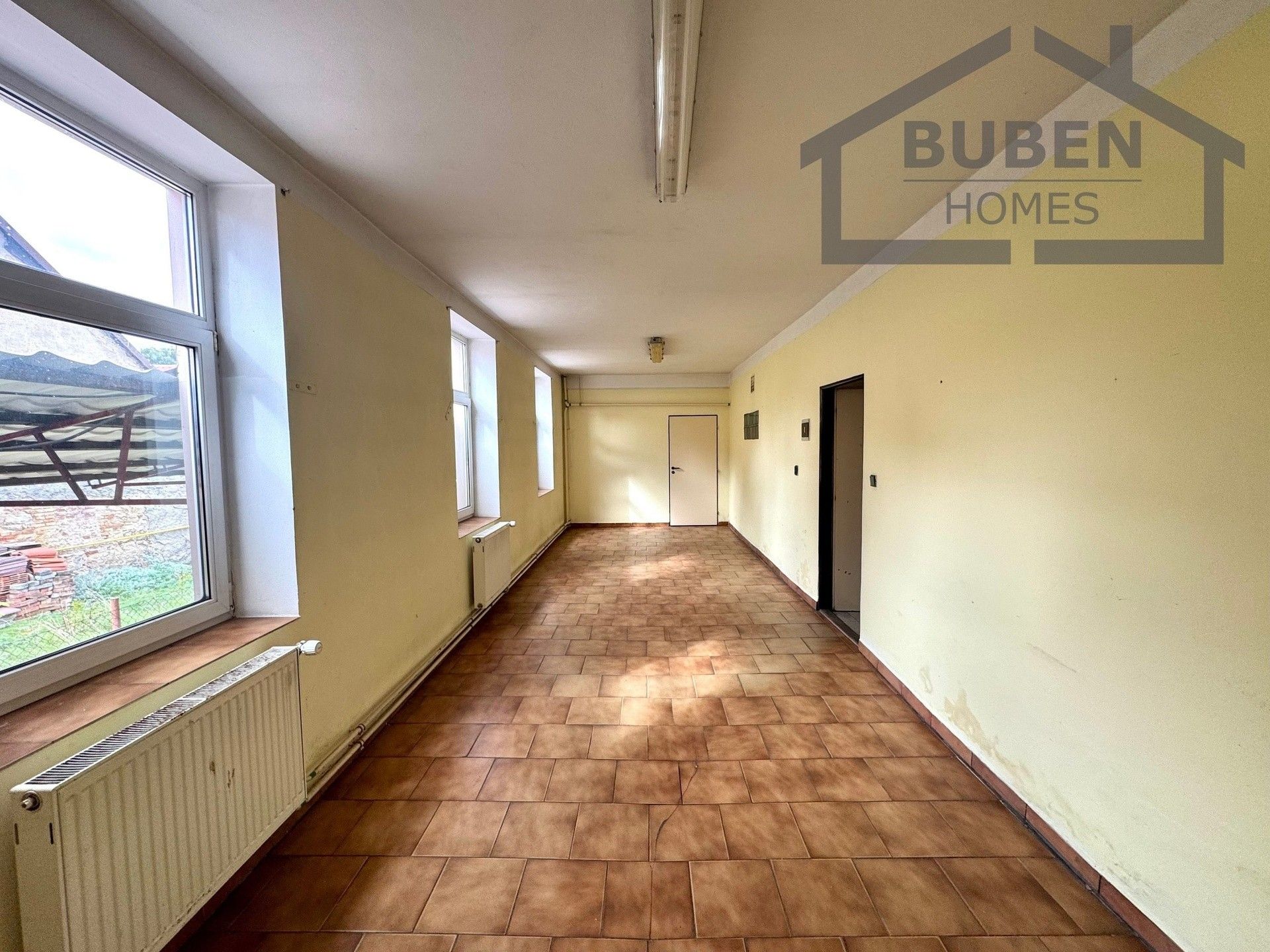 Pronájem komerčního prostoru 960 m² - foto 16